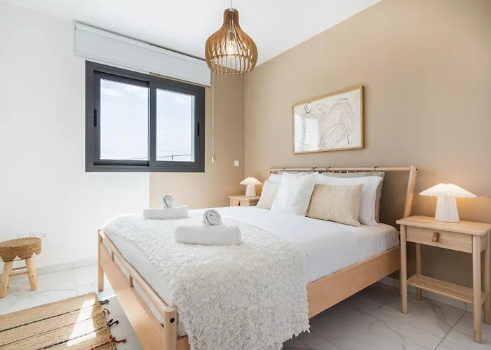 Апартаменти Vervana 2-bedroom